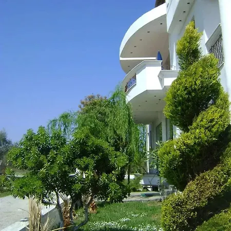 Karalias Apartment